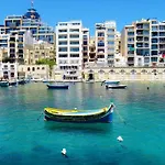 Διαμέρισμα 2br Great Location With Terrace Σλιέμα