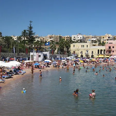 2br Great Location With Terrace *