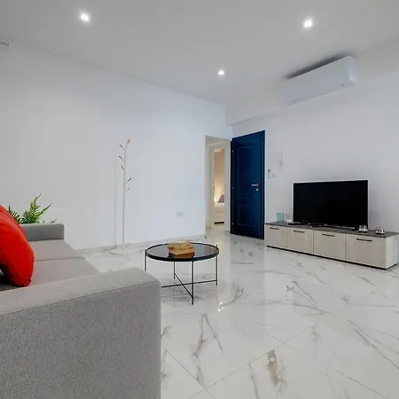 2br Great Location With Terrace * Sliema