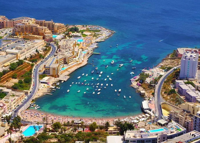 2br Great Location With Terrace * Sliema